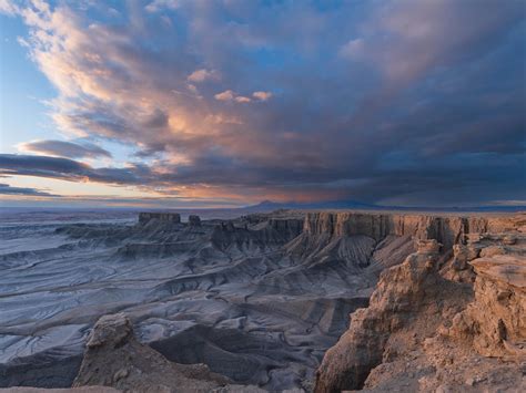 Moon Overlook near Hanksville - Utah desert | Alain Machefert | Flickr