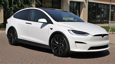 Pearl White Multi-coat Tesla Model X With 222 Miles Available Now ...