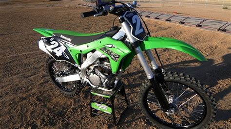 First Ride 2019 Kawasaki KX250 - Motocross Action Magazine - YouTube