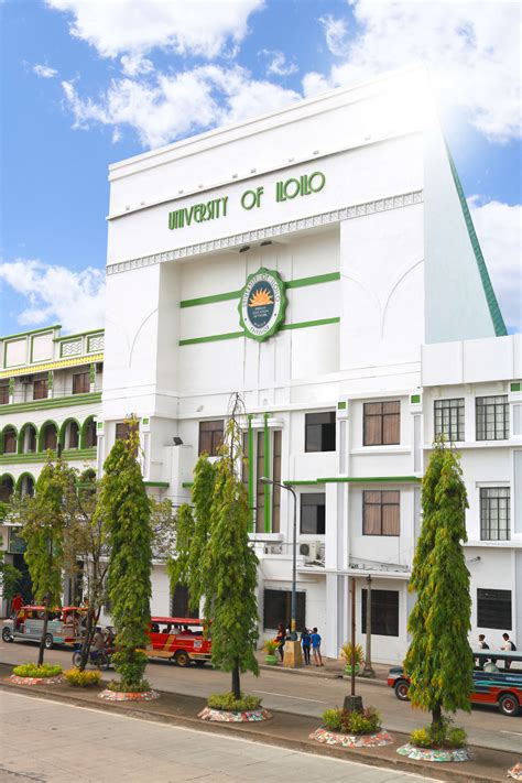 PHINMA - University of Iloilo: Gallery | Edukasyon.ph