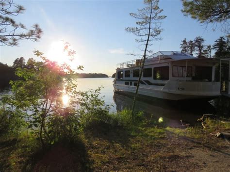 Rainy Lake Photo Gallery | Rainy Lake Houseboats