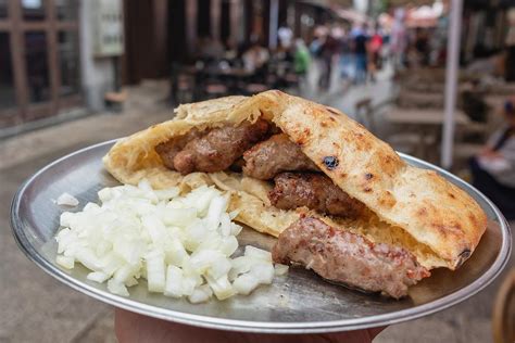 Easy Ćevapi Recipe (Grilled Sausages): How to Make This European Street ...