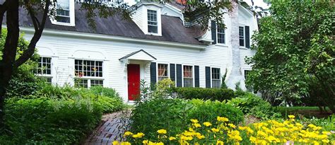 Admiral Peary Inn - Fryeburg, Maine Bed & Breakfast