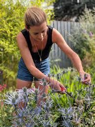 Katie Rushworth | Gardeners Unearthed | Garden makeover, Makeover shows, Dream garden