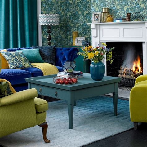 Green living room ideas – redecorate and invigorate with the colour of the season | Blue and ...