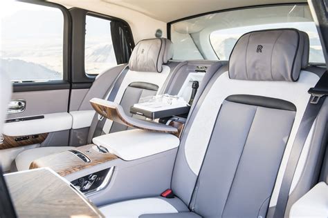 Rolls Royce Cullinan 2024 Interior - Helen Elisabet