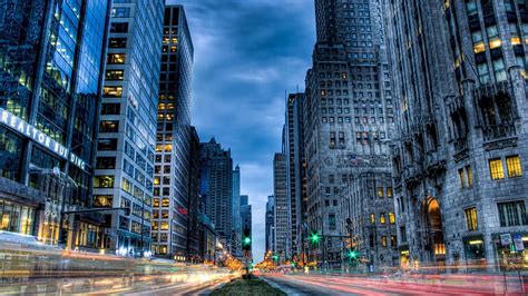Gorgeous michigan ave. in chicago r, city, blvd, dusk, r, long exposure ...