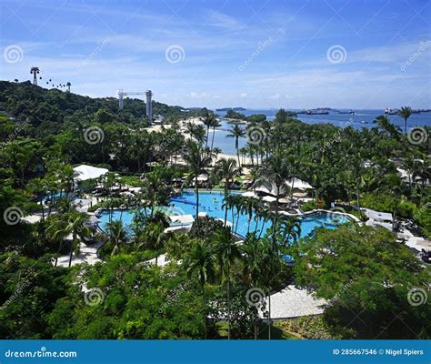 Swimming Pool, Shangri La Rasa Resort Sentosa Island, Singapore ...