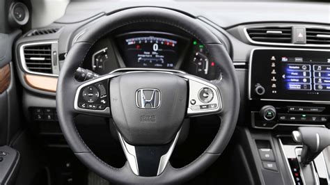 2017 Honda CR-V First Drive Review | AutoTrader.ca