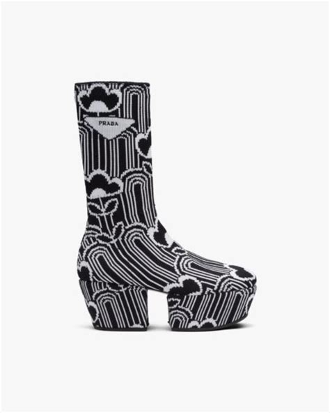 17 Pairs of Platform Boots to Stomp Around In This Fall - FASHION Magazine