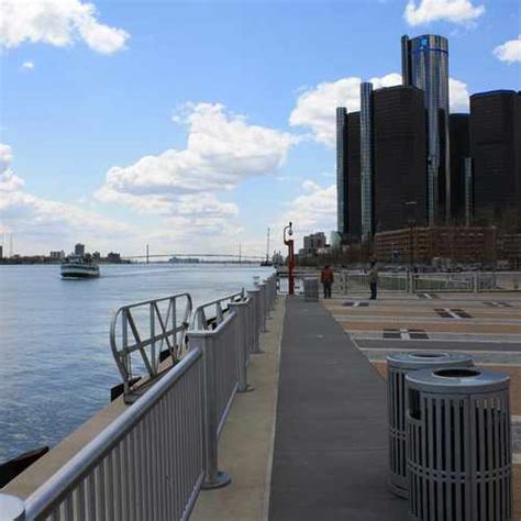 Detroit Riverwalk, Detroit MI - Walk Score