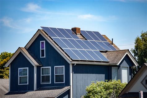 How Long Do Solar Panels Last? An Informative Guide – Rogue Magazine