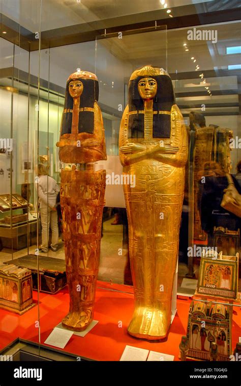 London, UK, 1 November 2012: Mummies at British Museum Stock Photo - Alamy