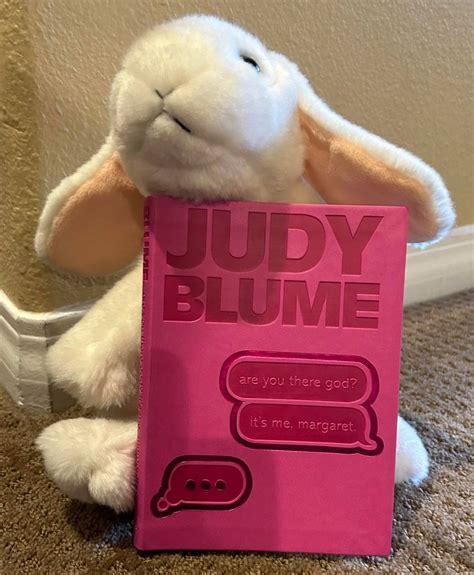 Marshmallow reviews Are You There God? It’s Me, Margaret by Judy Blume ...