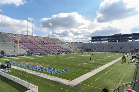 BYU Football: Why playing the Independence Bowl is fine