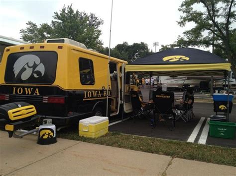 Set up the Hawkeye tailgate | Tailgating setup, Hawkeye, Tailgate