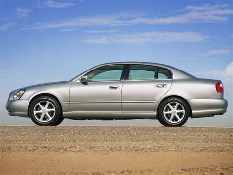 2002 INFINITI Q45 Specs, Price, MPG & Reviews | Cars.com