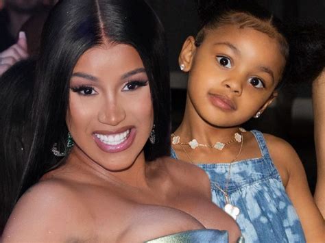 Cardi B Shows Off Daughter's School Lunches and Leave Fans Stunned - News