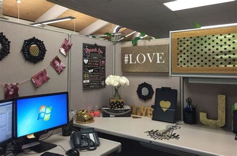 10+ Office Cubicle Decor Ideas – HomeDecorish