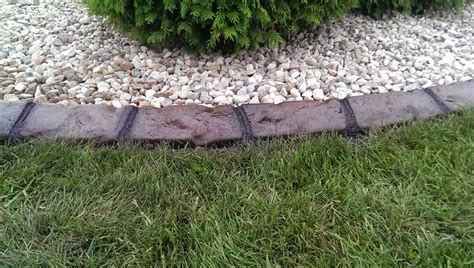 Residential Landscape Curbing | Earthscape Appleton