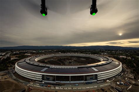 What's Wrong with Apple's New Headquarters | WIRED