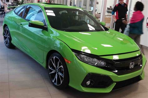 Showroom Showoff: 2017 Civic Si - Dow Honda