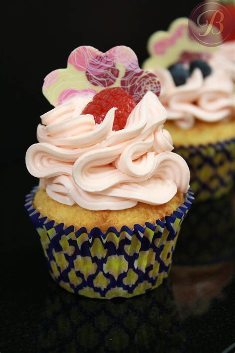 Gluten Free Cupcakes - Bellissima Cakes & Pastries