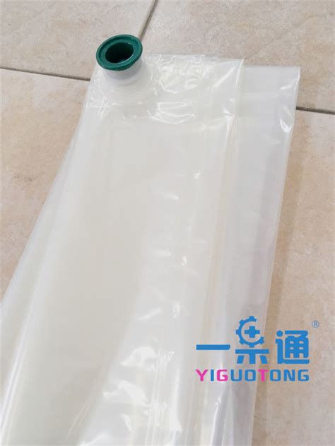 Multilayer Flexible Aseptic Bag In Box Custom Size For Fruit Liquid 10 -25L