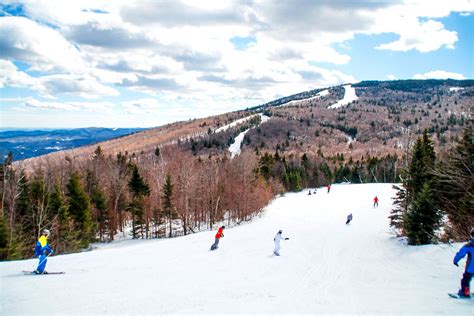 Charter Flights | Vermont Ski Vacation | Leading Edge Charter