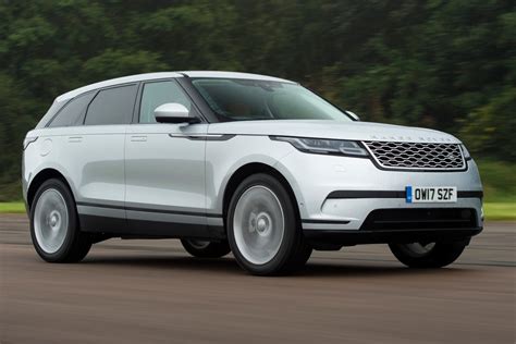 Range Rover Velar 2.0 diesel 2017 review | Auto Express