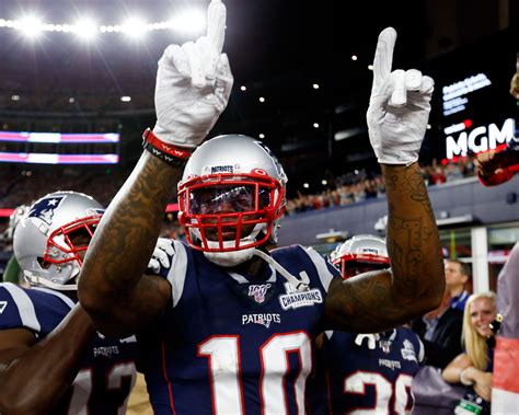 A grateful Josh Gordon welcomes himself back to Patriots, NFL in big way