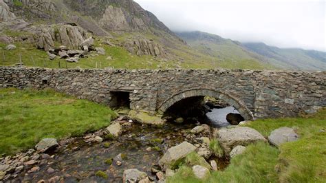 Visit Blaenau Ffestiniog: 2021 Travel Guide for Blaenau Ffestiniog ...