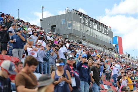 NASCAR attendance up in 2021 season - Racing News