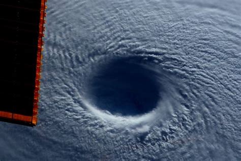 Eye of Super Typhoon Maysak Looks "Like a Black Hole" from Space - Universe Today