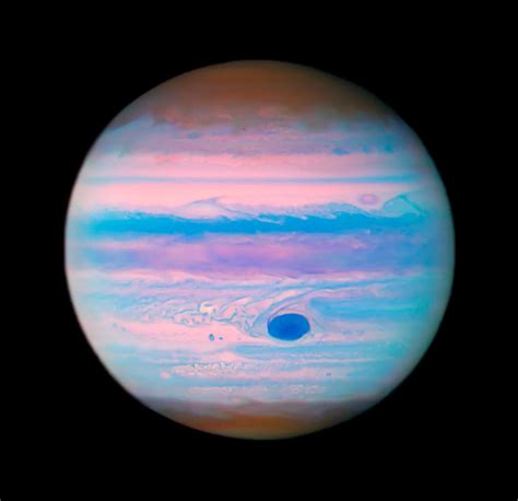 Hubble’s Ultraviolet Eye Reveals Jupiter’s Great Red Spot in a New Light