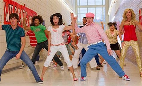 'High School Musical' Director Kenny Ortega Interested In Directing 'HSM4'