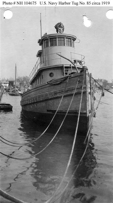 USN Ships--Harbor Tug No. 85