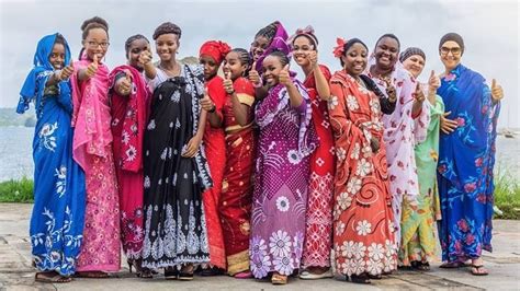 Salouva: Mayotte traditional clothing – Afroculture.net