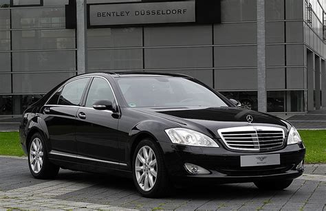 Mercedes-Benz S-Class (W221) - Wikipedia