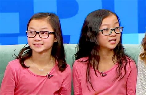 Twin sisters who were separated at birth reunite after 10 years - AOL News