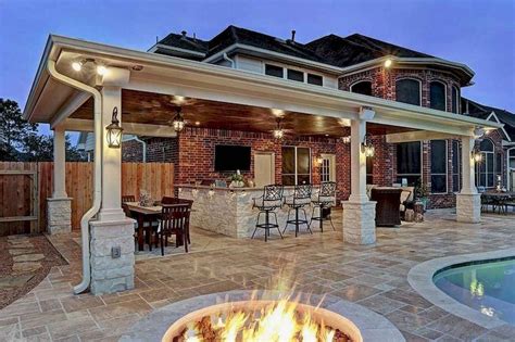 80 Amazing Outdoor Kitchen Design for Your Summer Ideas - Decoradeas | Backyard patio designs ...