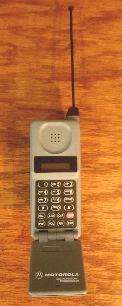 vintage 80s flip cell phone motorola from $8.99 (Görüntüler ile)