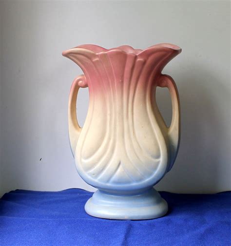 Vintage Hull Pottery Mardi Gras / Granada Vase by kcvintageshop