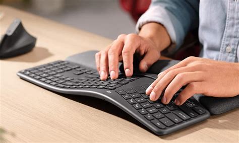 Ergonomic typewriter keyboard - dwatila