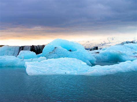 Jökulsárlón Glacier Lagoon in Iceland 2024 - Rove.me