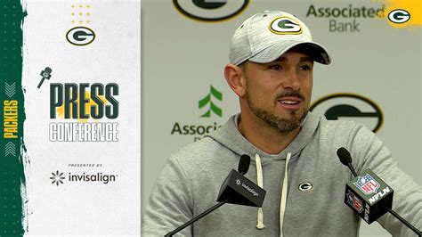 Matt LaFleur expects Aaron Rodgers to play on Sunday