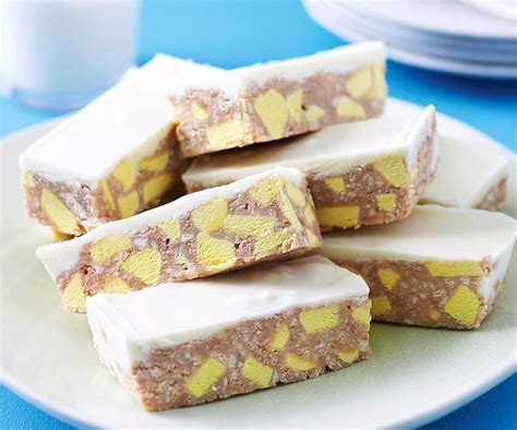 White chocolate banana slice | Recipe | Chocolate slice, White ...