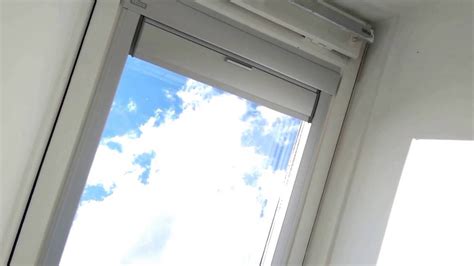 Motorised electric velux blackout blind from Brite Blinds - YouTube