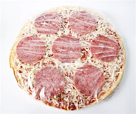 Frozen Pizza Calories and Nutrition (100g)