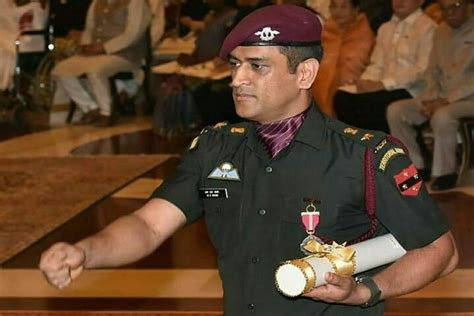 MS Dhoni makes himself unavailable for selection, to serve his regiment ...